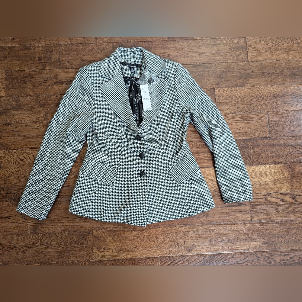 NWT White House Black Market Houndstooth Business Jacket Blazer Size 4P